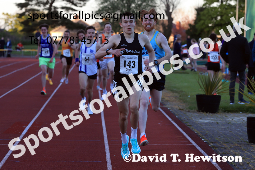 The 1500 metres, 2026 NEGP 1, Monkton Stadium. Photo: David T. Hewitson/Sports for All Pics